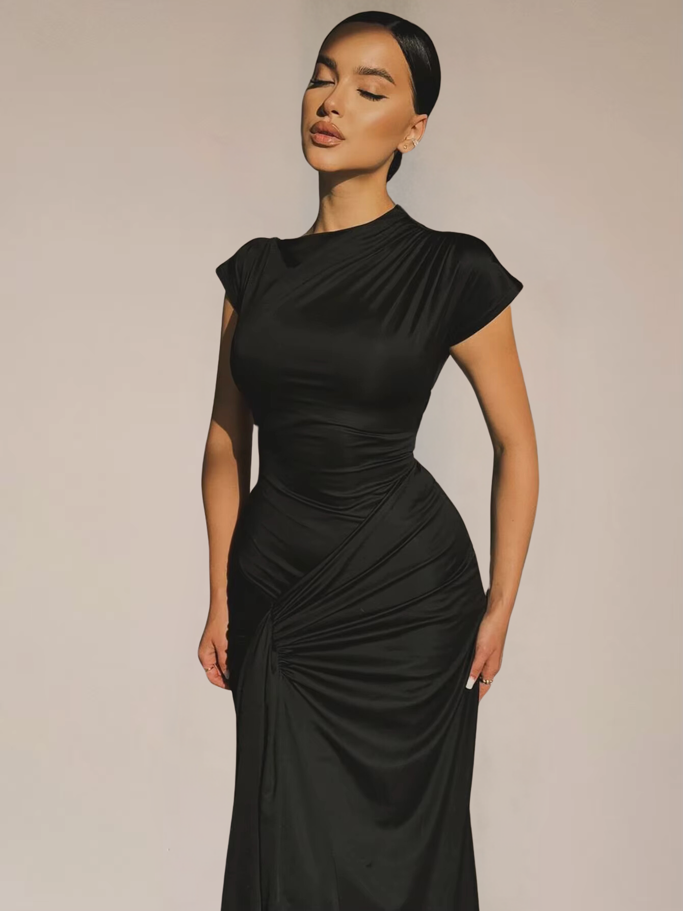Riley - Elegant Women's Wedding Guest Dress with Mock Neck and Ruched Maxi Silhouette