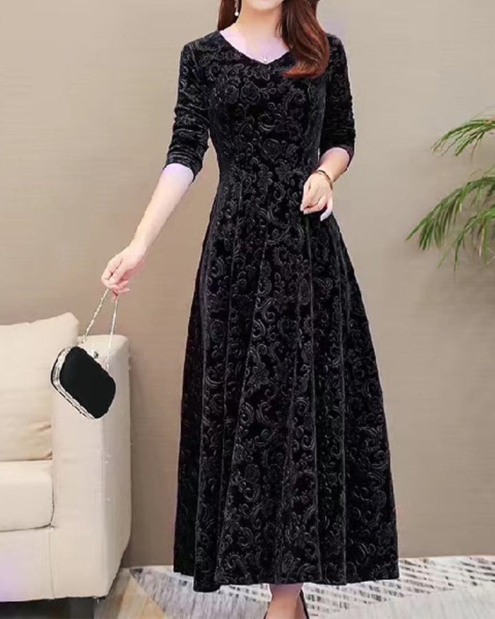 Amelia - Elegant Women&