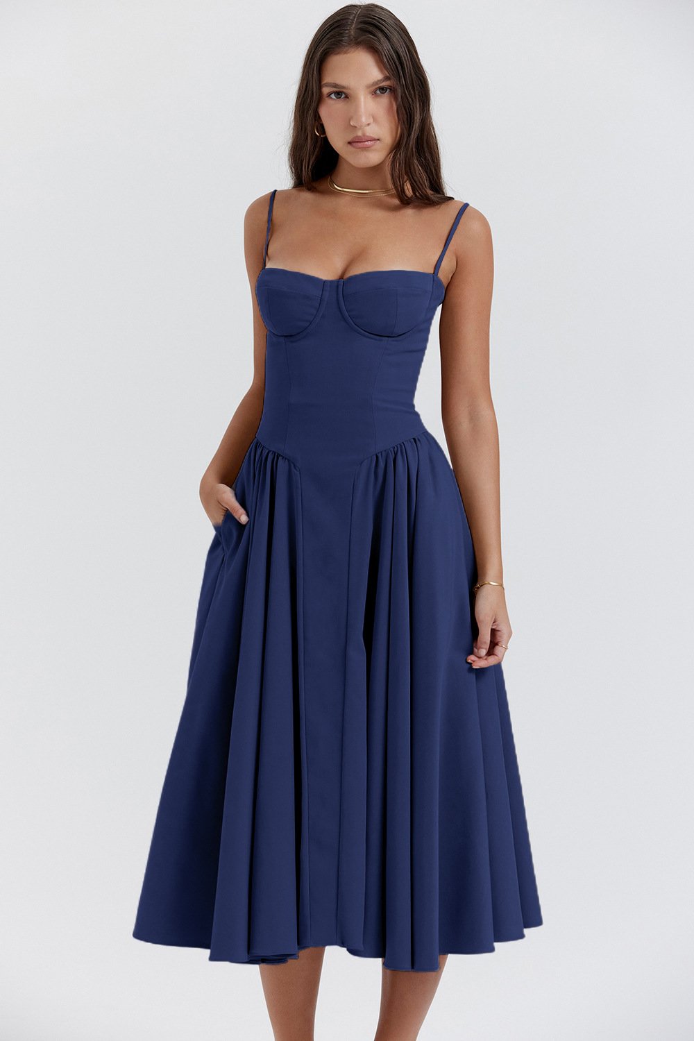 Aurora - Elegant Women&