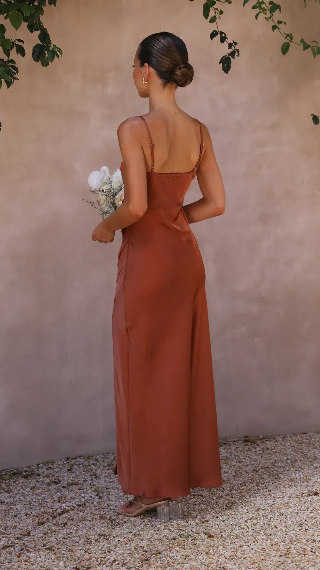 Ava - Elegant Women&