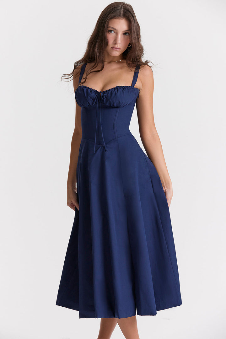 Chloe - Elegant Women&