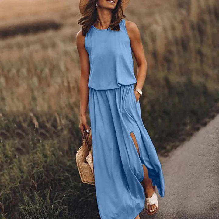 Ella - Casual Women's Wedding Guest Dress with Sleeveless Cut and Side Slits
