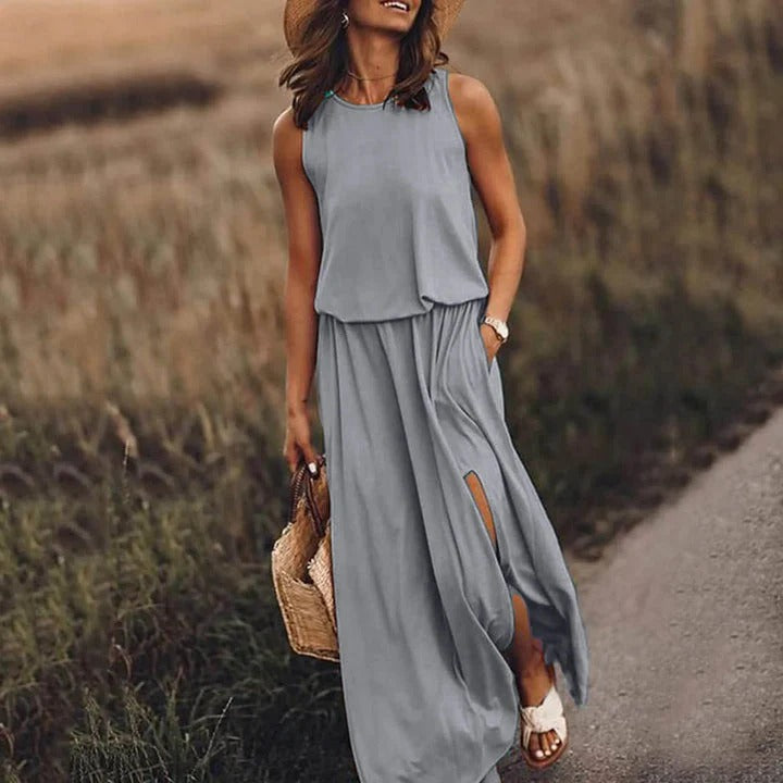 Ella - Casual Women's Wedding Guest Dress with Sleeveless Cut and Side Slits