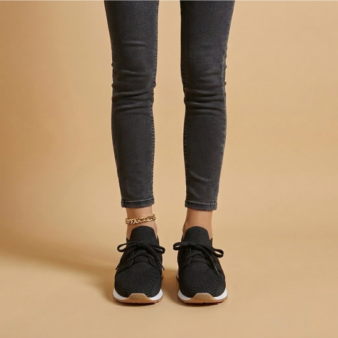 Emily - Sporty Women&