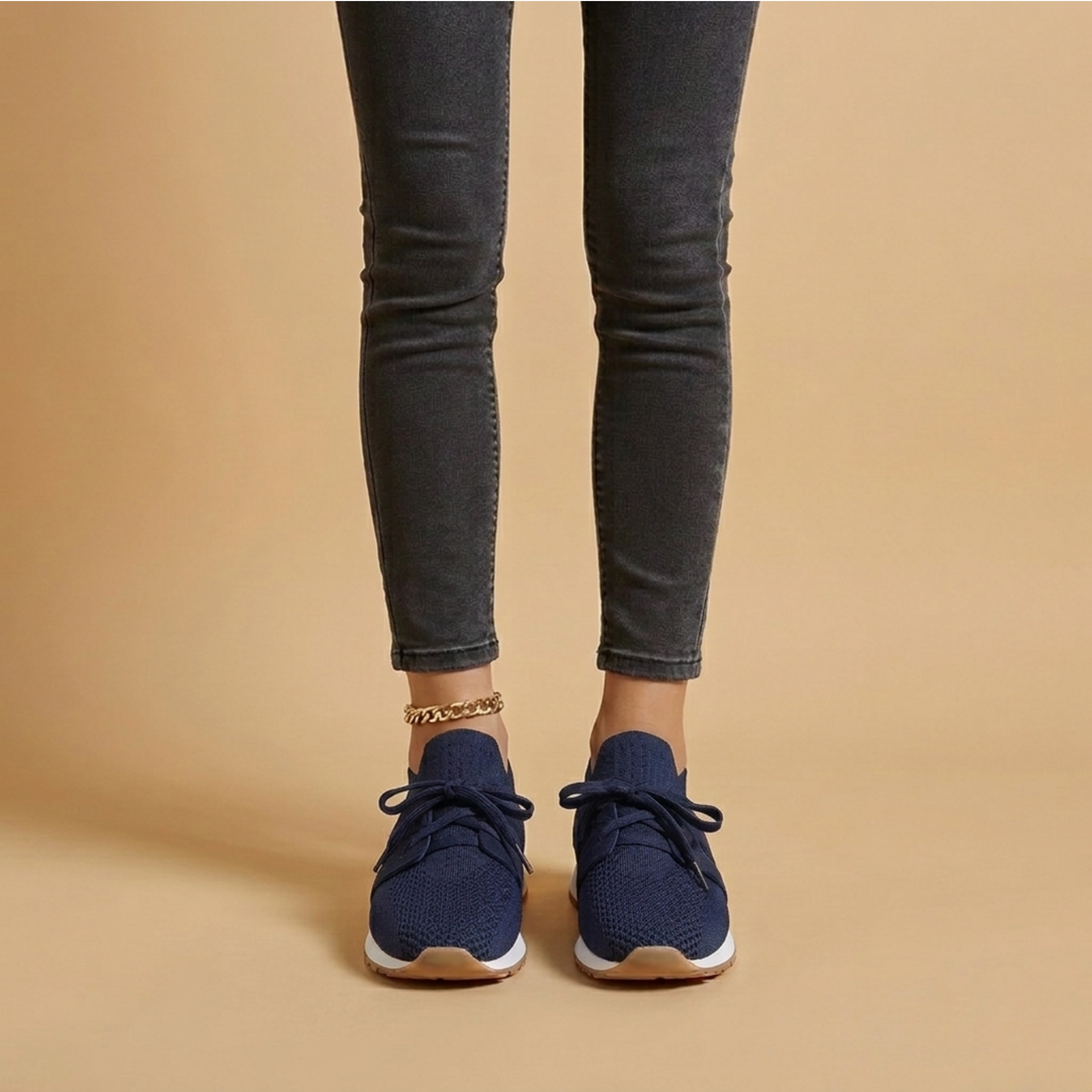 Emily - Sporty Women&