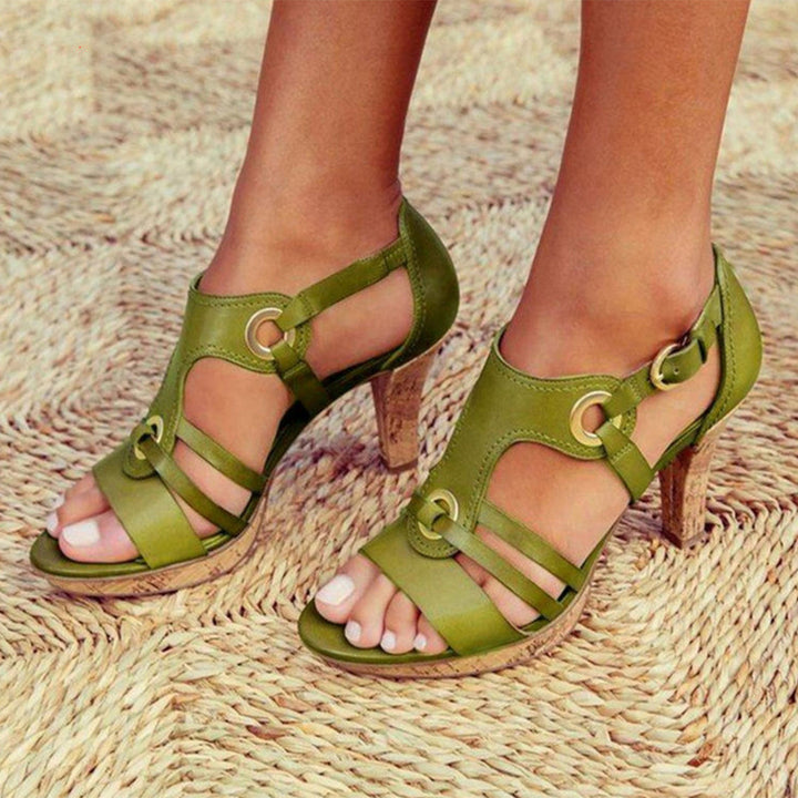 Emma - Chic Women&