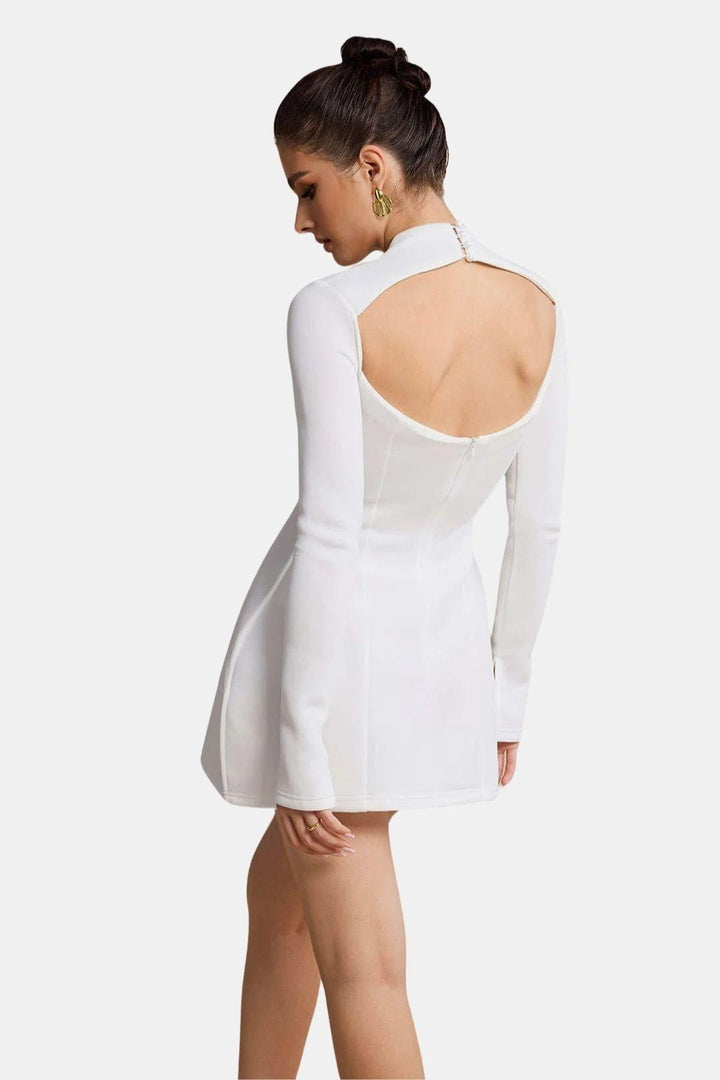Emma - Elegant Women&