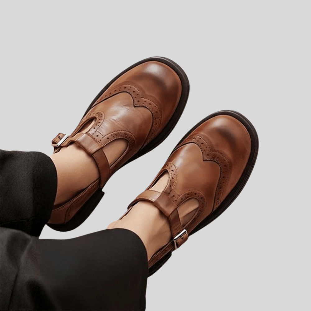 Evelyn - Classic Women&