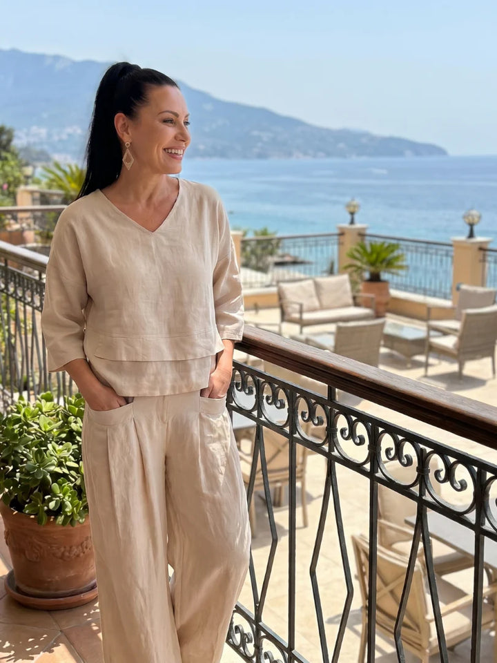 Isabella - Elegant Women&