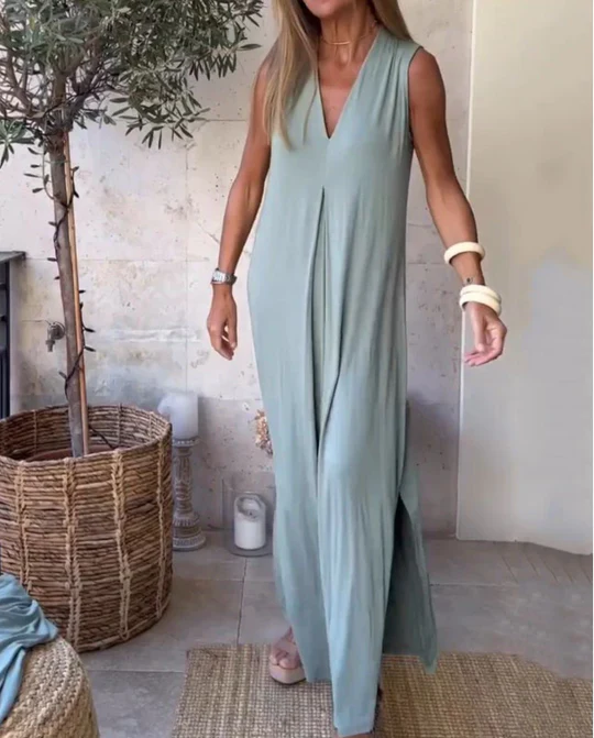 Jade - Minimalist Women's Wedding Guest Maxi Dress with Deep V-Neckline and Side Split