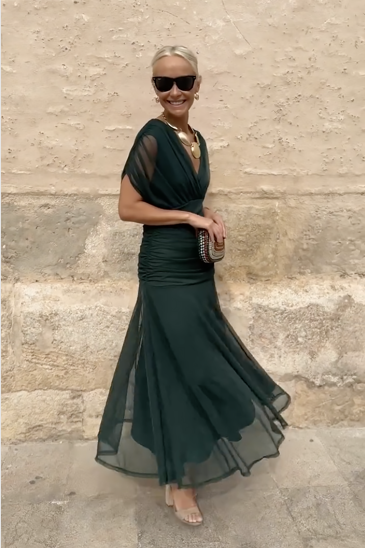 Natalie - Elegant Women&
