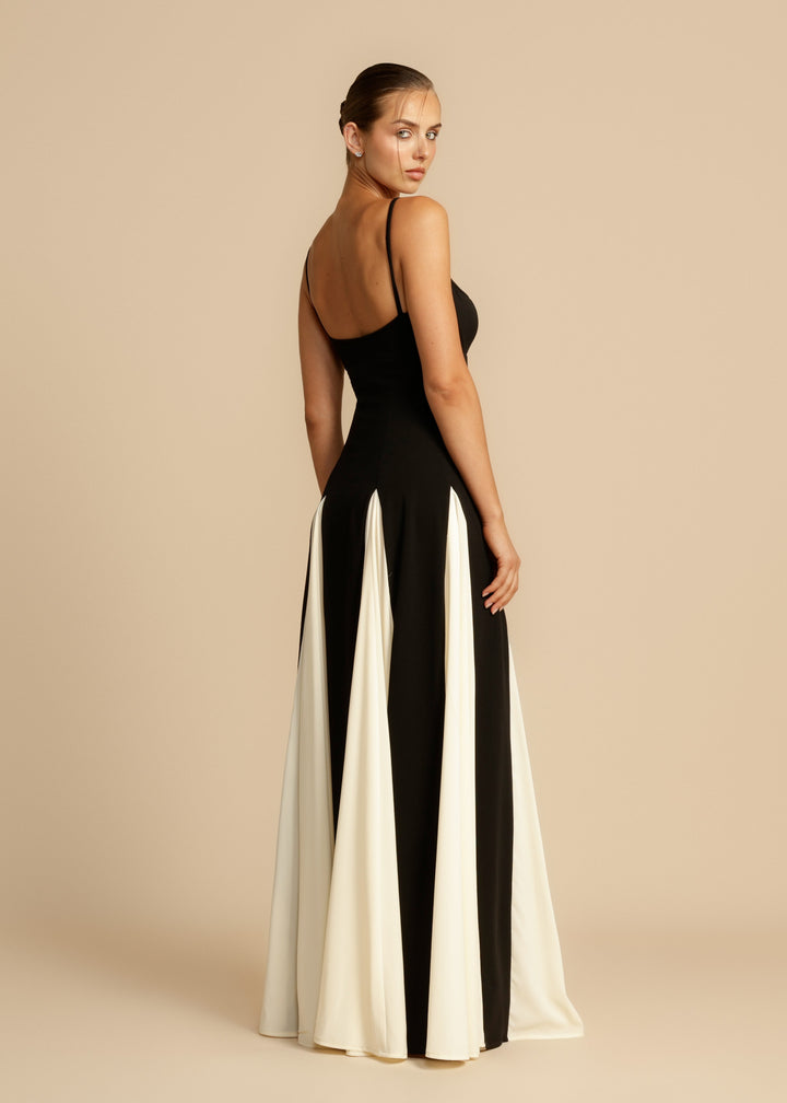 Olivia - Elegant Women&
