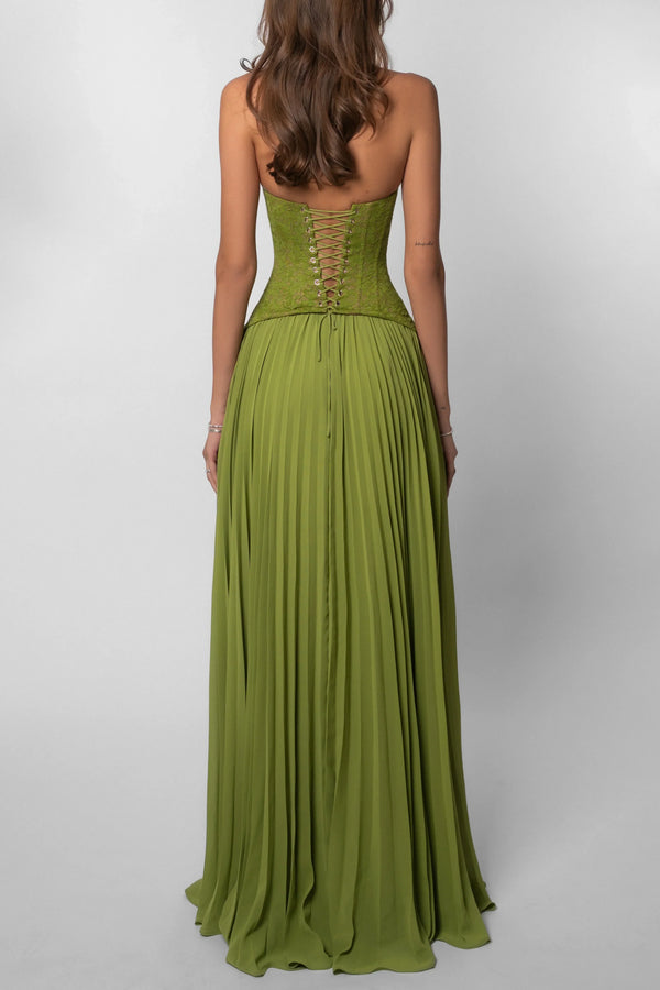 Savannah - Elegant Women's Wedding Guest Dress with Halter Neck and Pleated Maxi Skirt