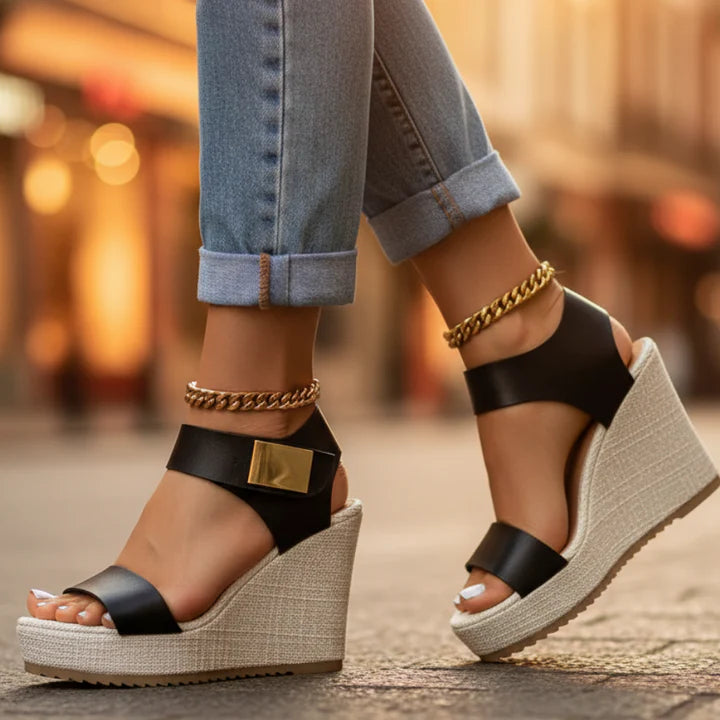 Scarlett - Chic Women&