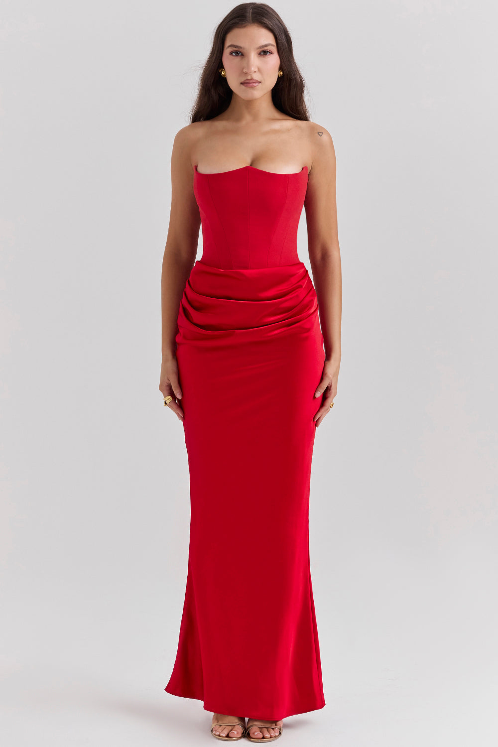 Sophia - Glamorous Women&