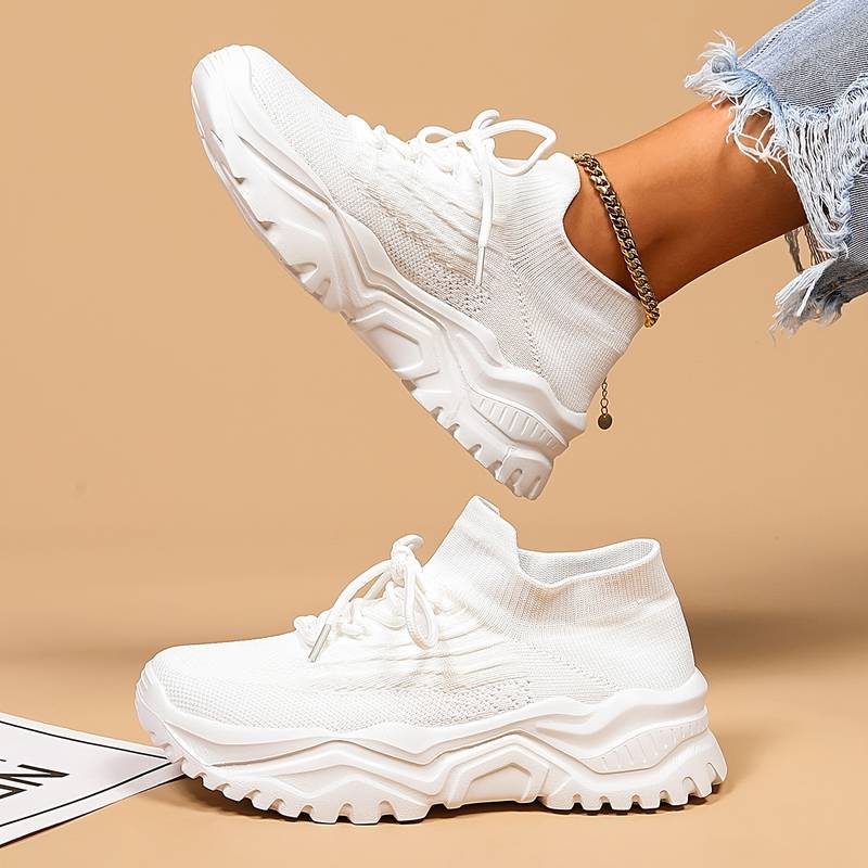 Sophia - Sporty Women&