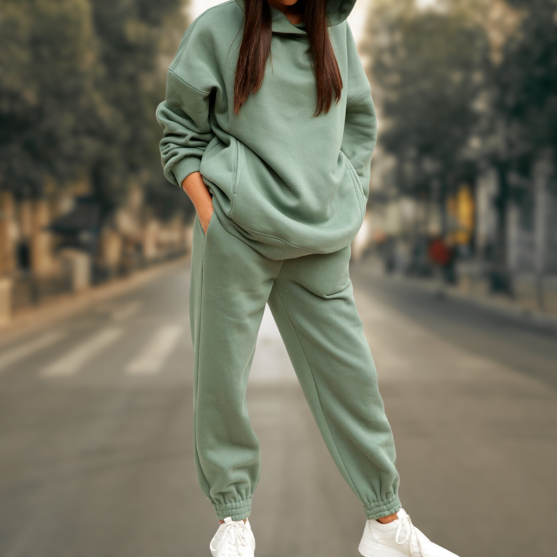 Willow - Women’s comfortable loungewear set oversized and soft with cuffed leg