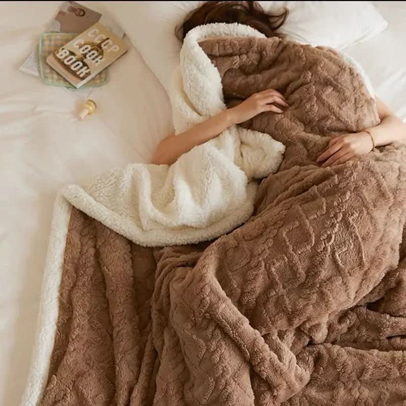 Winter Blanket | Fluffy Lambswool-Feel &amp; Microfiber Flannel | Double-Sided Cozy Bedspread