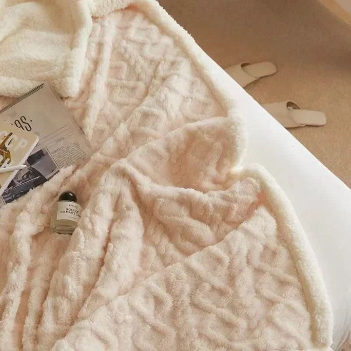 Winter Blanket | Fluffy Lambswool-Feel &amp; Microfiber Flannel | Double-Sided Cozy Bedspread